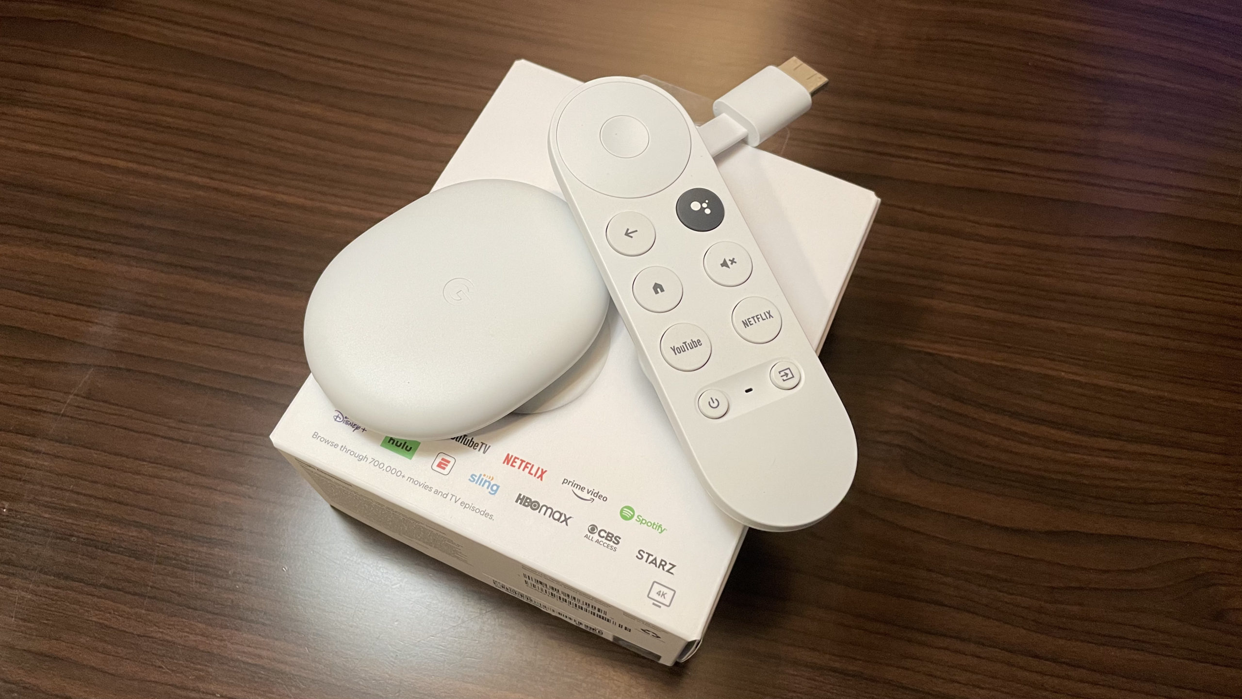 2021激安通販 Google Chromecast with TV Snow GA01919-JP